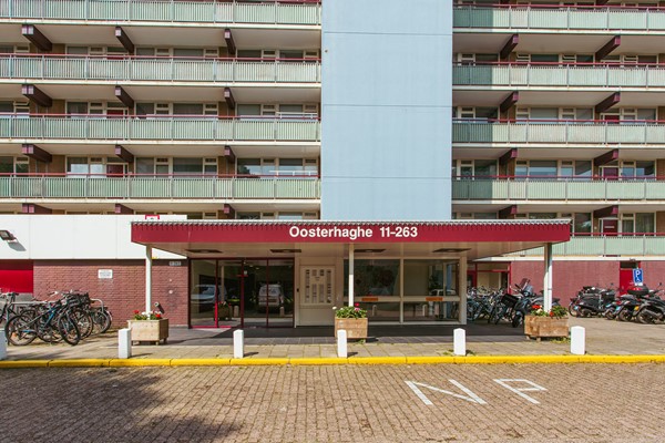 Medium property photo - Heiloostraat 205, 2547 KD Den Haag